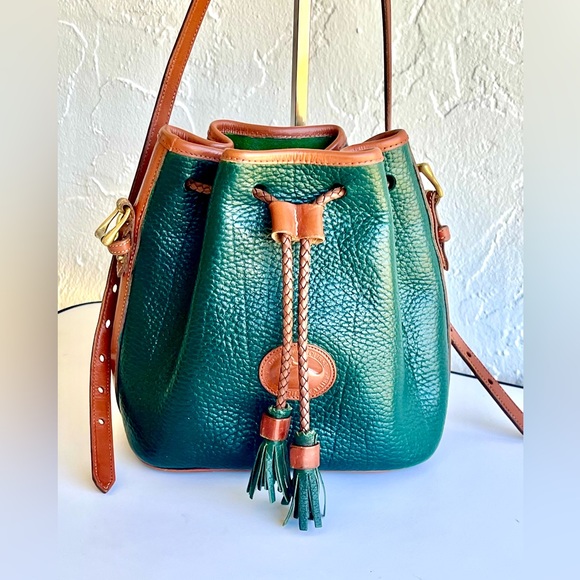 Dooney & Bourke Handbags - ♦️HOST PICK♦️VINTAGE DOONEY AND BOURKE FIR GREEN AND TAN BUCKET